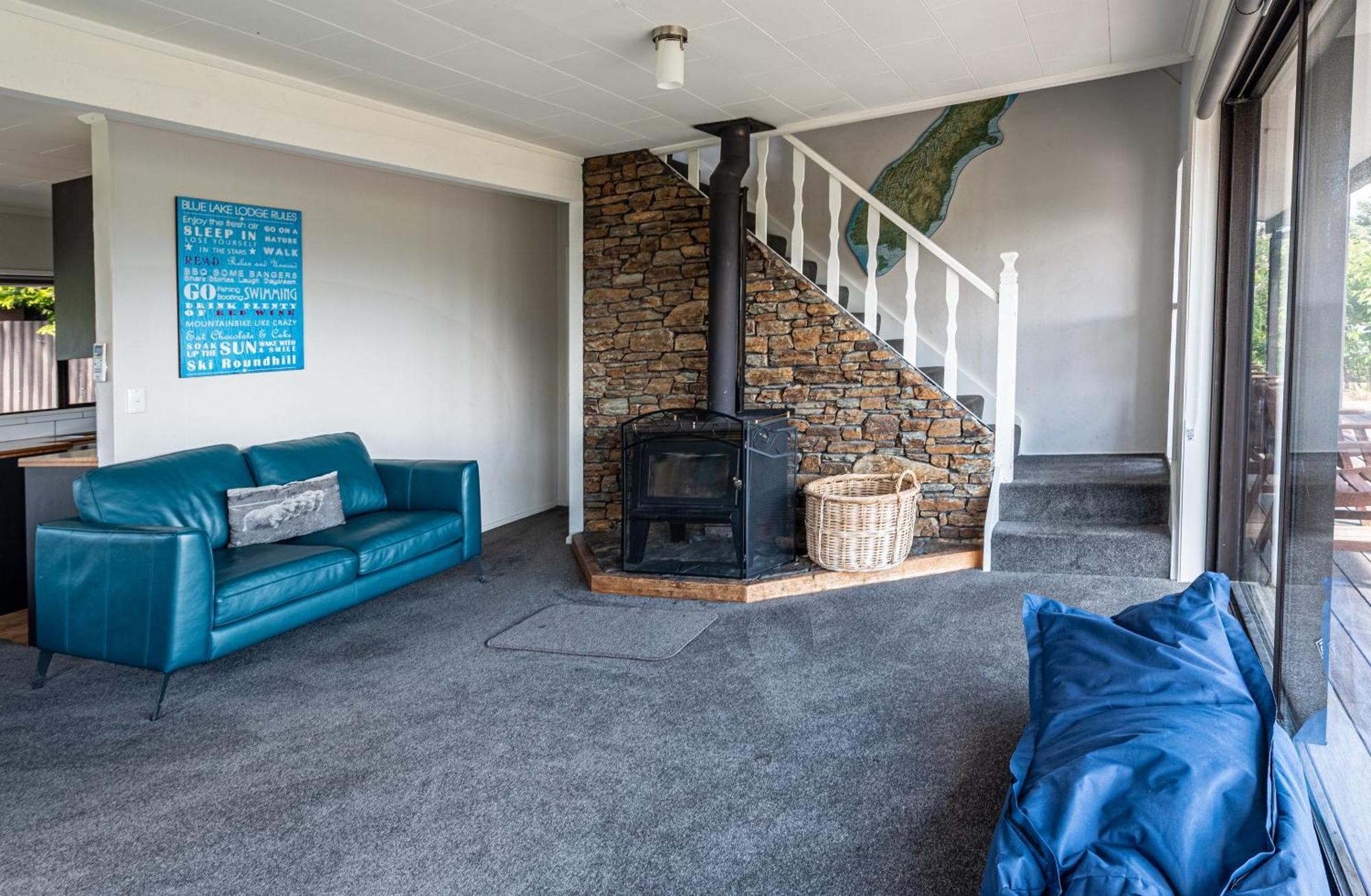 Blue Lake Lodge Lake Tekapo Exterior photo