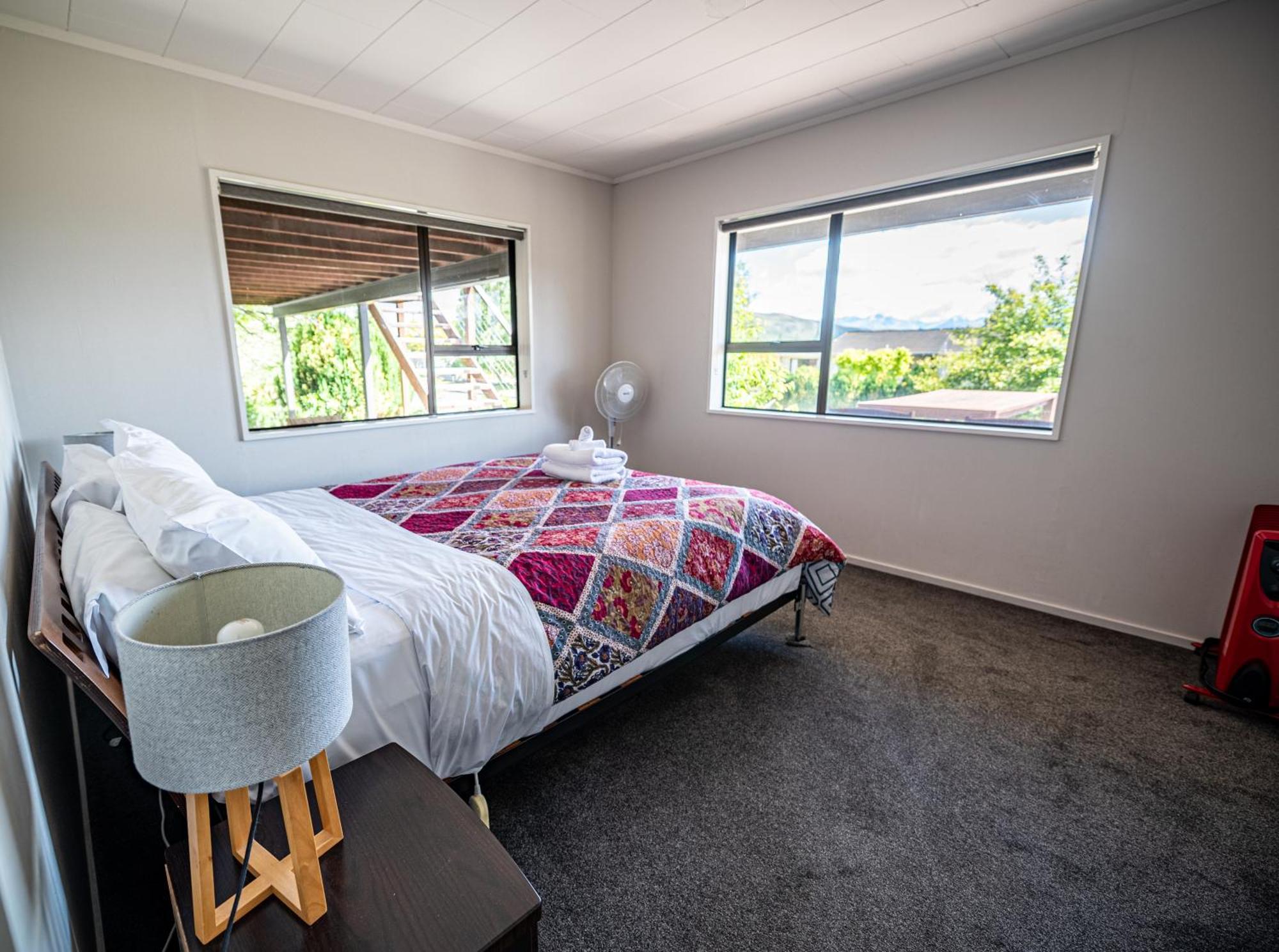 Blue Lake Lodge Lake Tekapo Exterior photo
